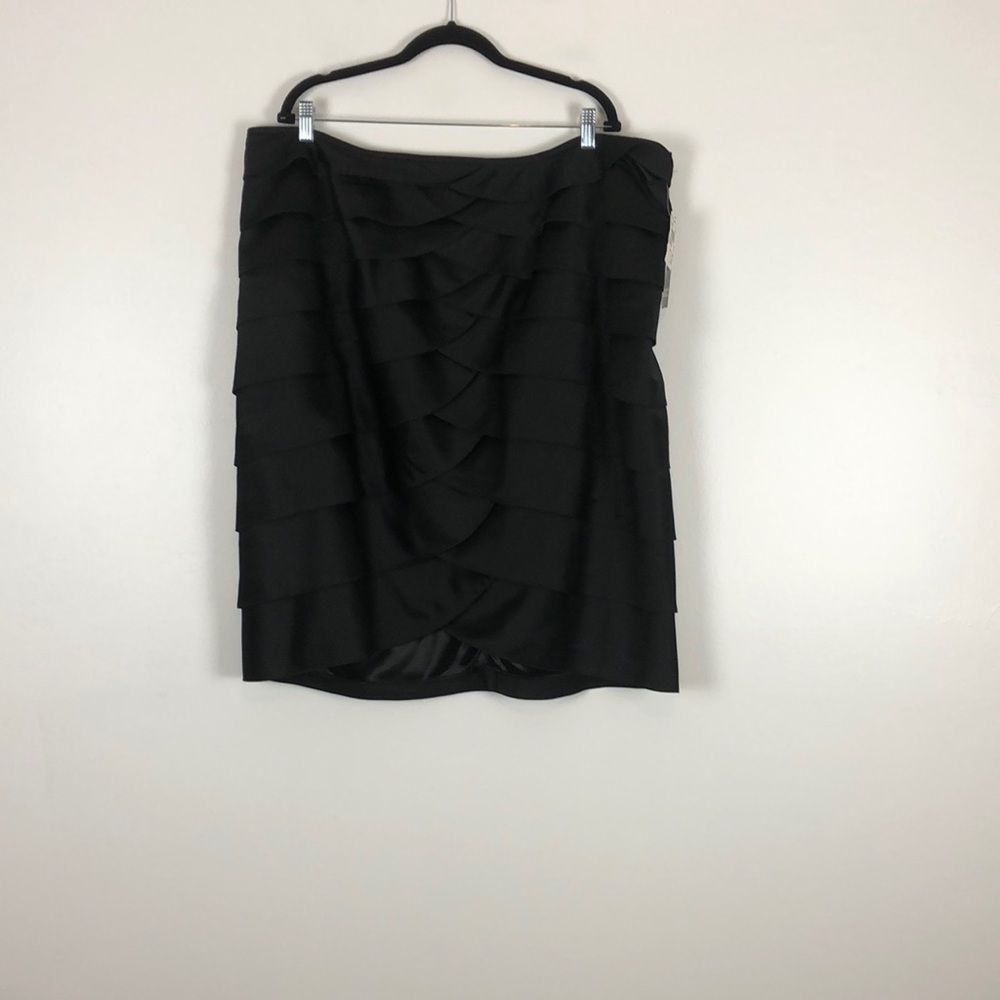 Adrianna Papell evening essentials black satin layered petal plus size skirt 22W
